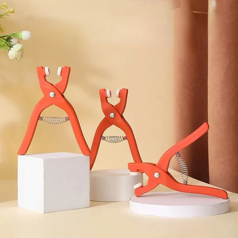 Pinza per Bottoni a Pressione – Kit Completo con Bottoni in Metallo