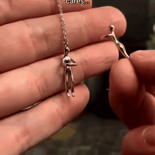 collana-abbraccio-infinito-due-figure-strette-in-u-1357-gifsec