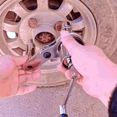 gif — Moltiplicatore di Coppia 1/2" – Svita i bulloni bloccati senza sforzo