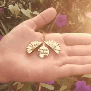gif — Collana Girasole Apribile « You Are My Sunshine »