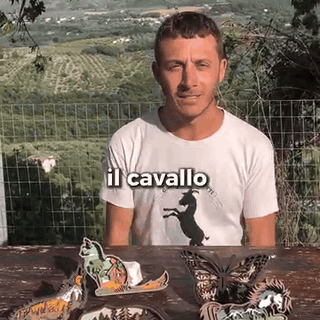 gif — Lupo in Legno 3D – Paesaggio Dipinto a Mano