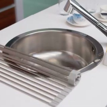 situation — ScolaRoll™ – Scolapiatti Arrotolabile XL in Acciaio Inox 304, 47×22 cm
