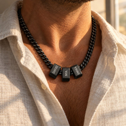 situation — Collana Uomo con Nomi Incisi – I nomi che porti con te