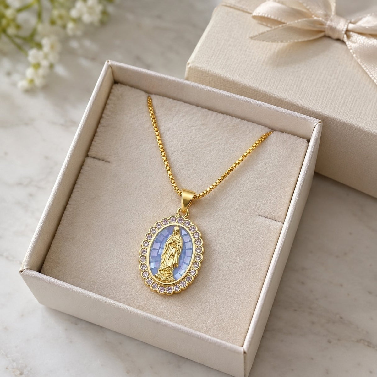 collana-madonna-di-guadalupe-medaglione-dorato-con-2075-section1